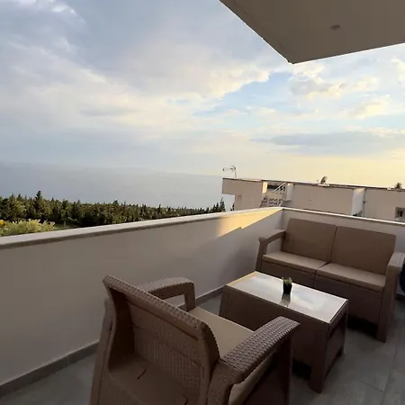 Апартаменты Mariannas Sea View *