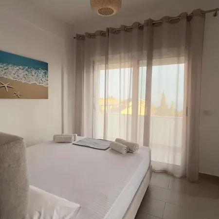 דירה Mariannas Sea View